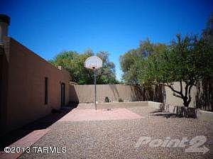 Basket ball hoop