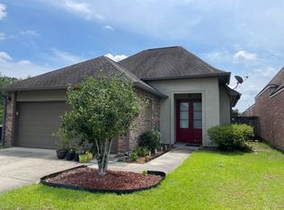 613 Fall Creek Dr, Baton Rouge, LA 70810