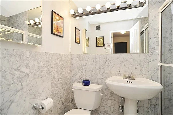 Sold by Citi Habitats | media 4