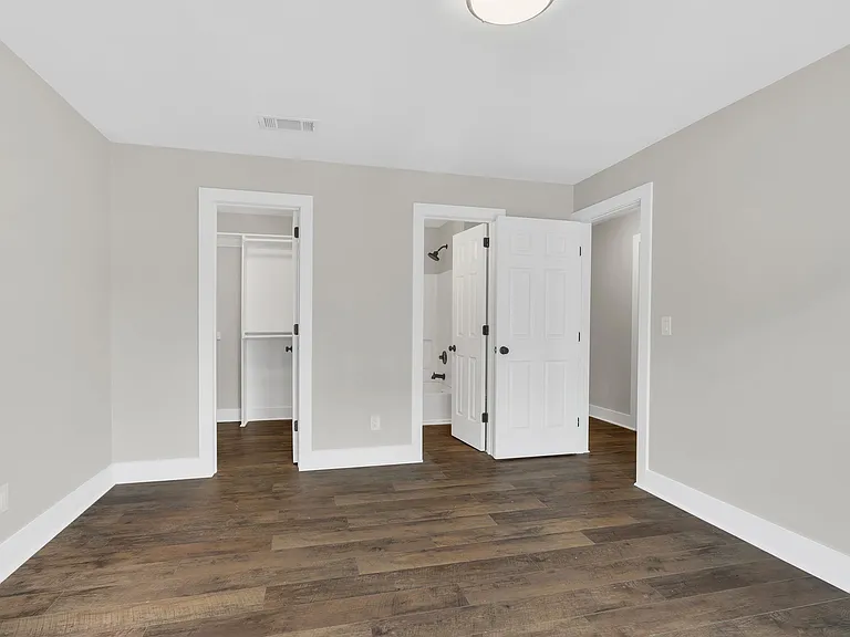 1808 State St #209 — Photo 2