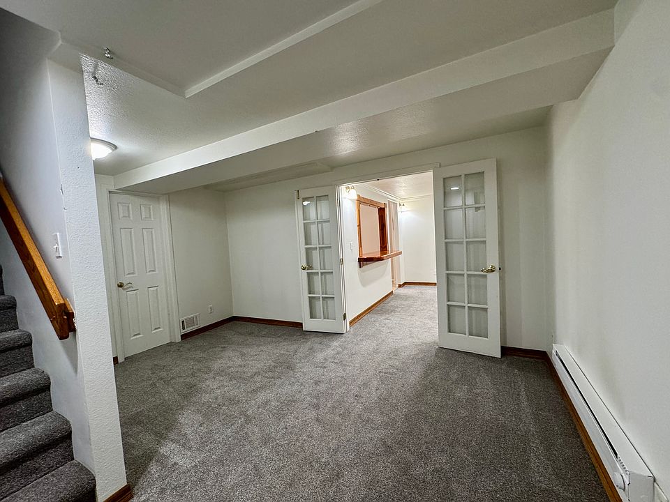 1st image of 6208 Ingalls St #B