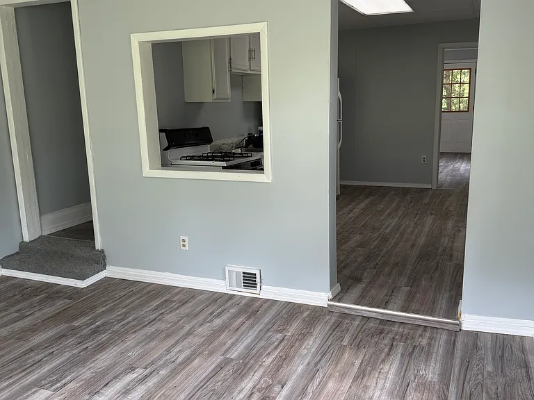937A Koehler Ave — Photo 2