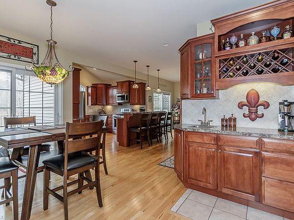 3rd image of 2815 Joseph Ln
