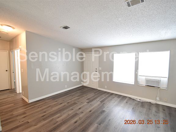 3rd image of 7515 Symmes Rd