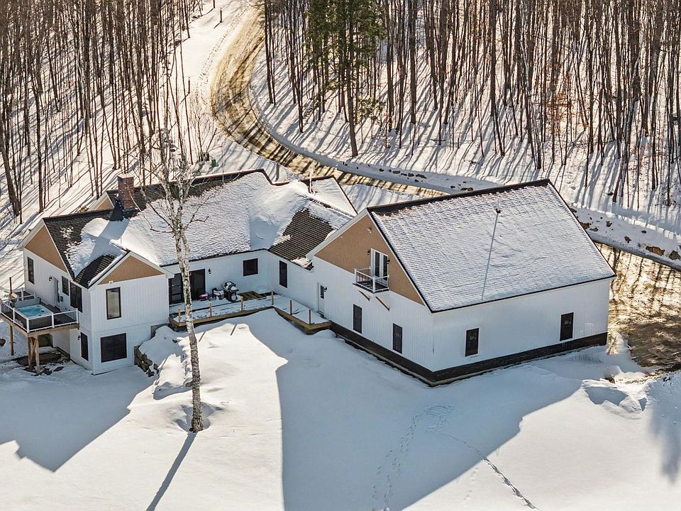 1st image of 231 Smith Hill Road