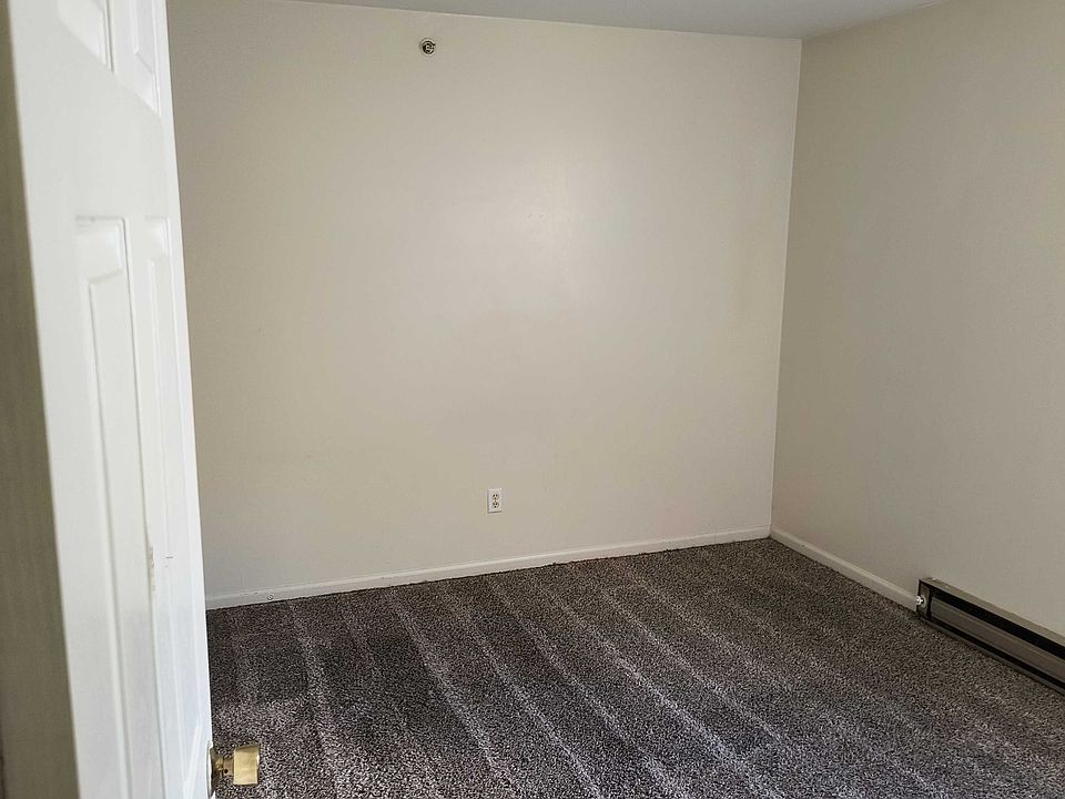 2nd image of 1120 Minns Dr #11460932