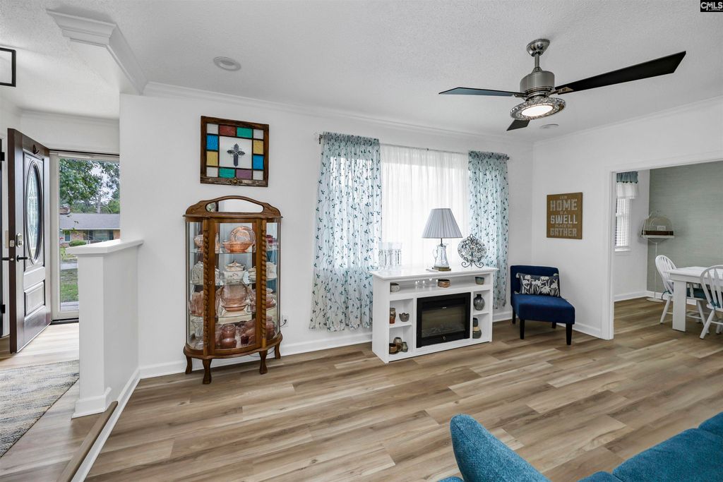 Apartment in Columbia, Dentsville - More