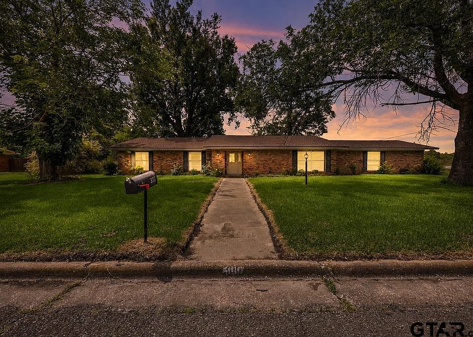1st image of 300 Merrell Dr