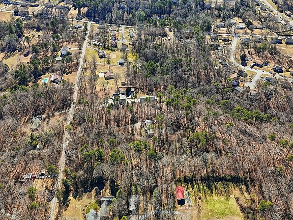 5th image of 8415 Fair Oaks Rd