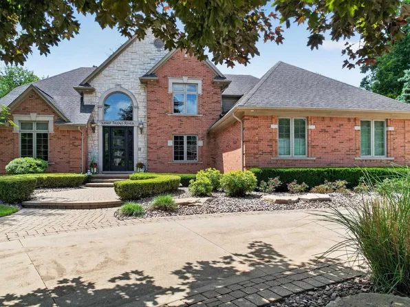 53987 Trent River Dr, Shelby Township, MI 48315