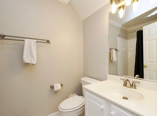 22488 Maison Carree Sq, Ashburn, VA 20148