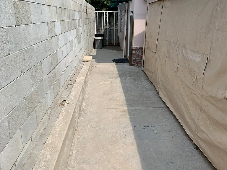 Haskell Ave — Photo 13
