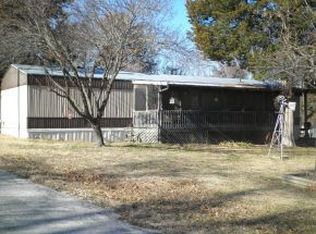 867 Shore Point Rd, Blue Eye, MO 65611