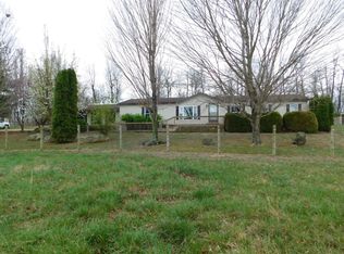 1685 May Ln, Harrison, AR 72601