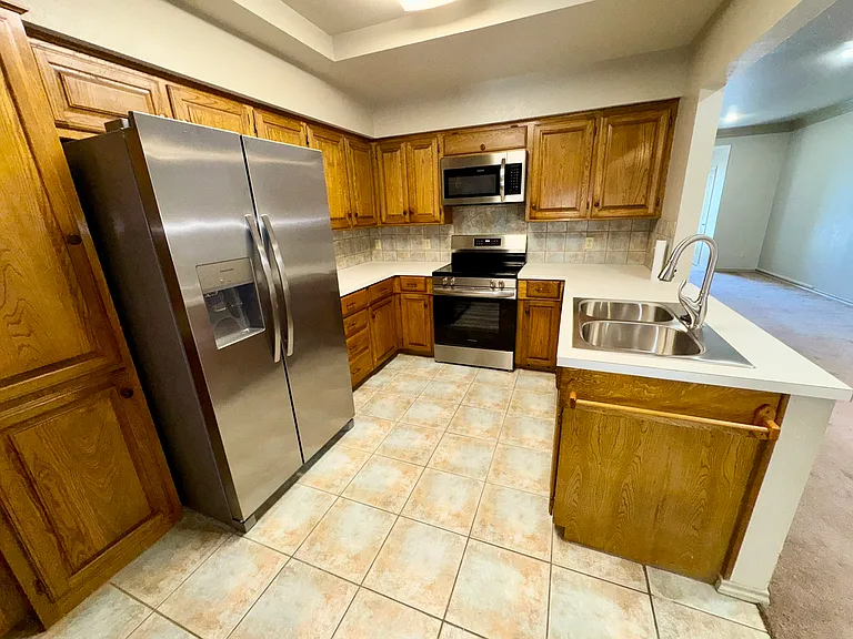2614 Woodrow Blvd — Photo 11