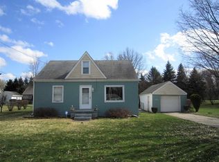 18420 Bulla Rd, South Bend, IN 46637