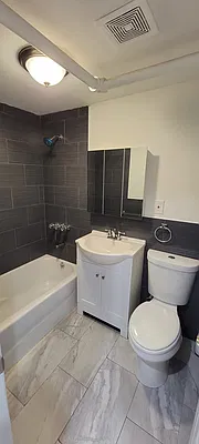 Rented by HFF Realty LLC | media 8