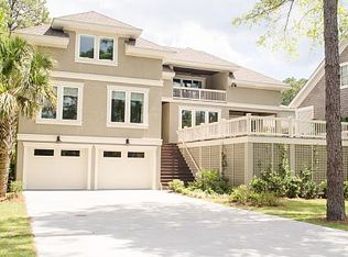 4 Barrier Beach Cv, Hilton Head Island, SC 29928