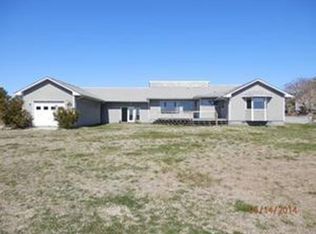 102 Hunting Bay Dr, Swansboro, NC 28584
