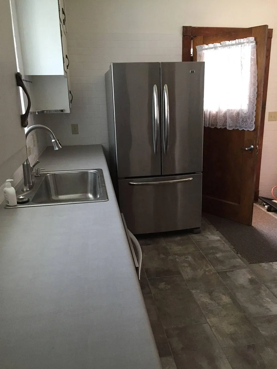 Brand new stainless appliances! - 1236 Johnson St