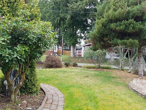 5th image of 10116 Overlook Dr NW
