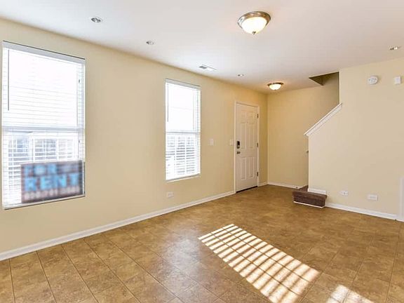 5th image of 1646 Linden Park Ln