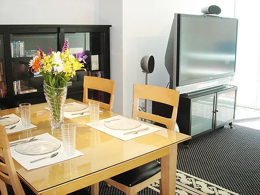 Sold by Real Direct | media 14