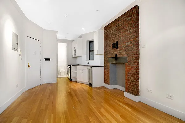 Rented by LG Fairmont Group | media 1