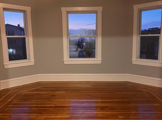 738 Plymouth Ave UNIT 3, Fall River, MA 02721