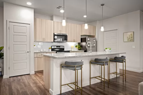 Updated Kitchens with Stainless Steel Appliances - Acero Estrella Commons
