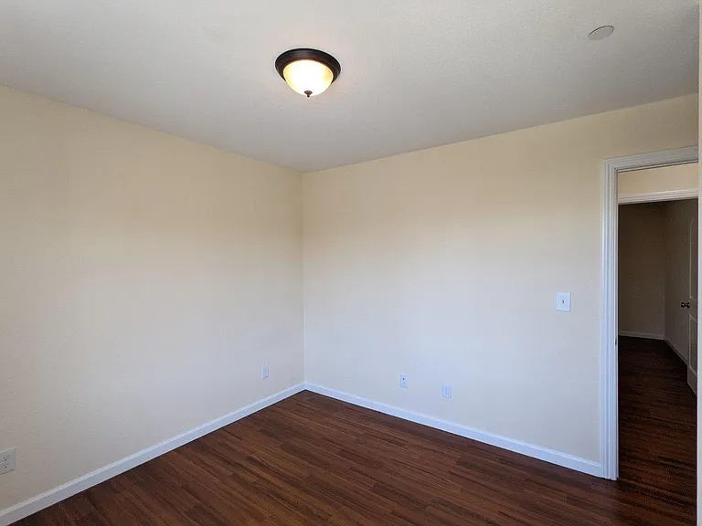 2414 Dana Street — Photo 20