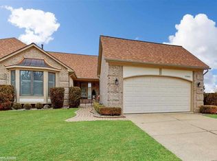 33692 Lighthouse Ct, Chesterfield, MI 48047