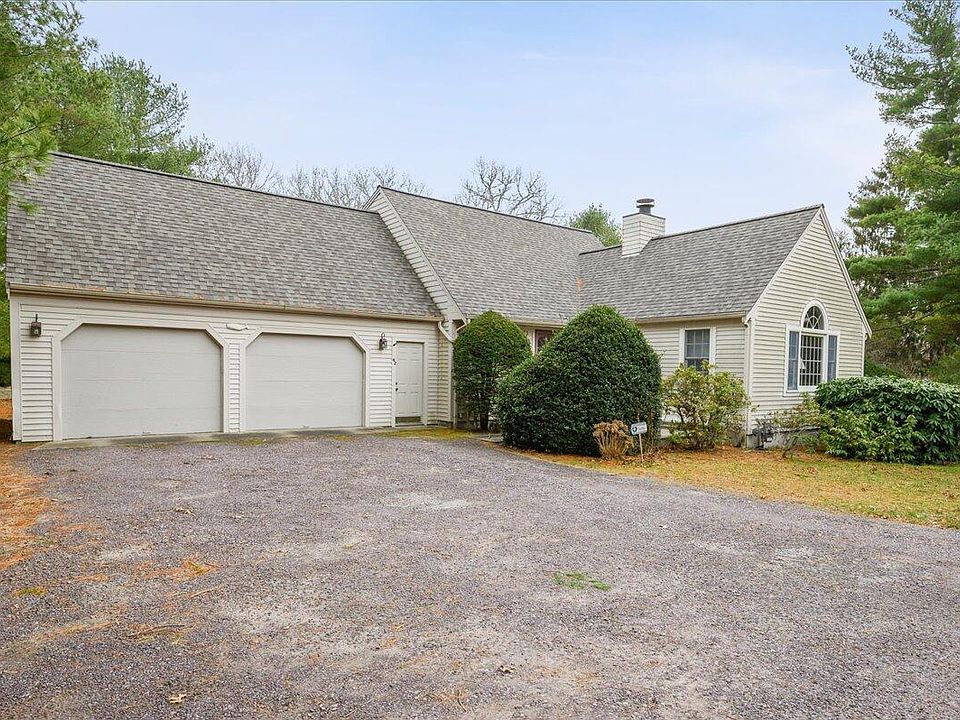 42 Pond Street, Osterville, MA 02655 Zillow