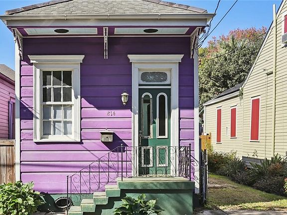 2nd image of 814 Poland Ave