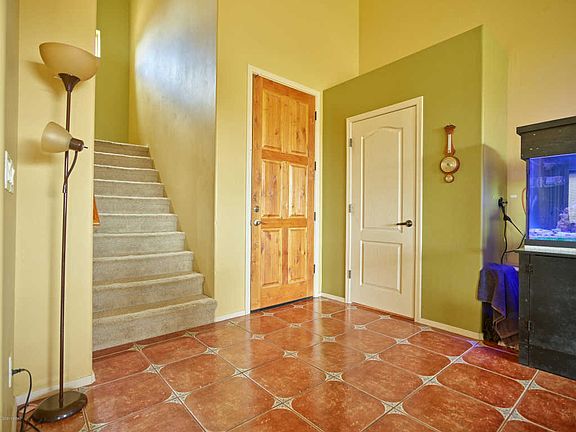 3rd image of 577 E Pima Meadows Dr