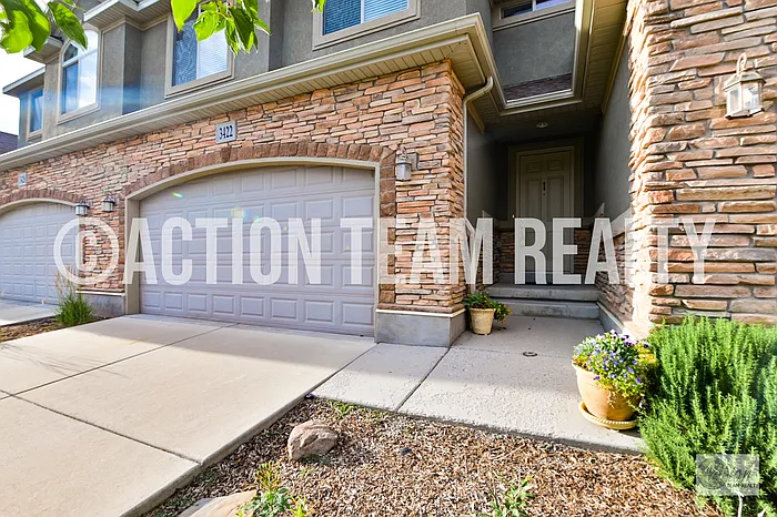 3422 W Mount Cortina Way — Photo 3