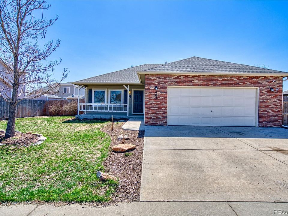 1st image of 403 Harrow Ln