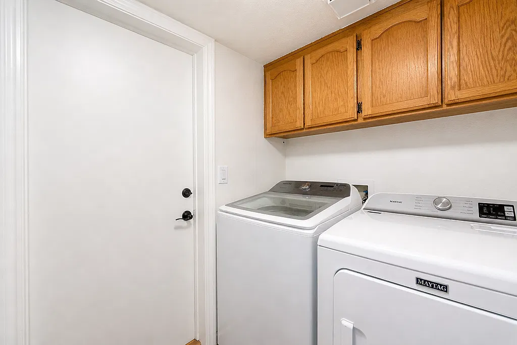 2116 Bernina Drive - 2 — Photo 3
