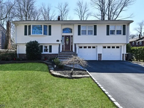 322 Mckinley Blvd, Paramus Boro, NJ 07652
