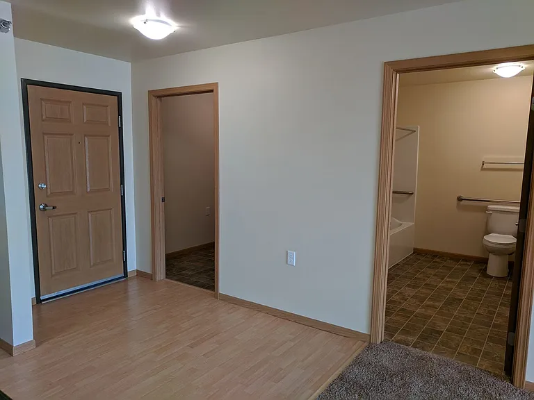 West Lake III Apartments — Photo 113