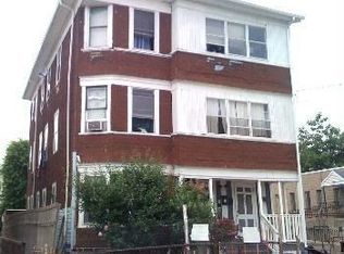 241 Deacon St, Bridgeport, CT 06607