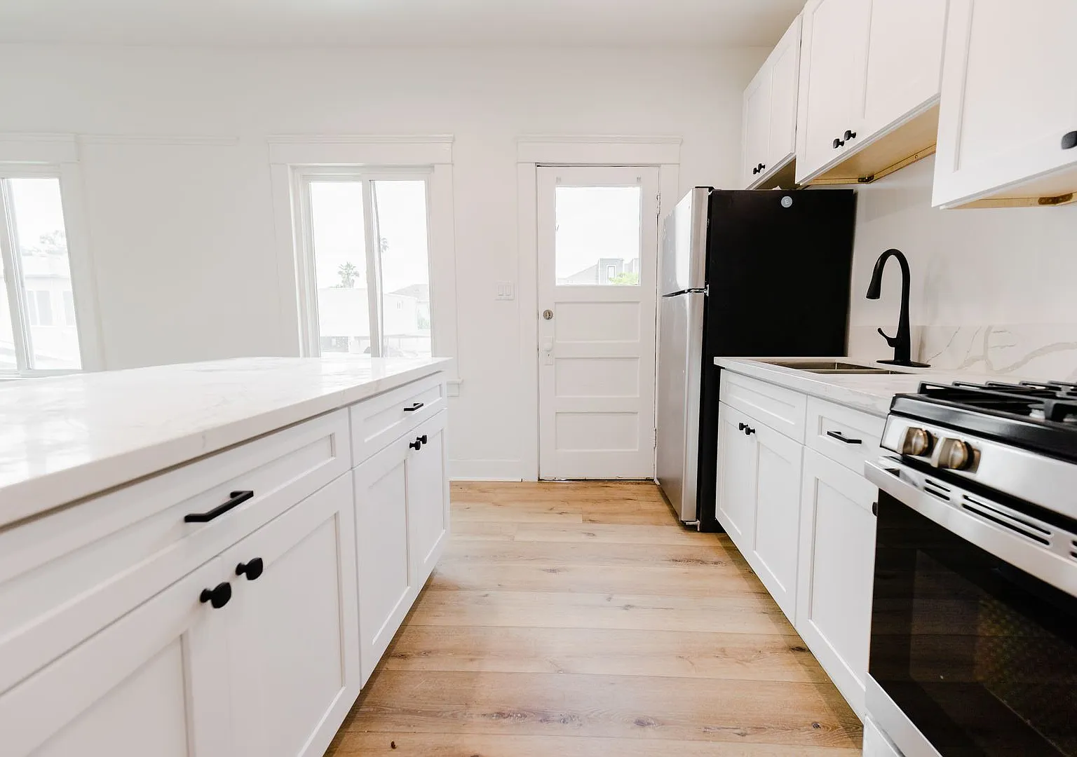 The Rosewood — Photo 1