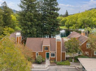 2412 Lakeview Dr, Santa Rosa, CA 95405