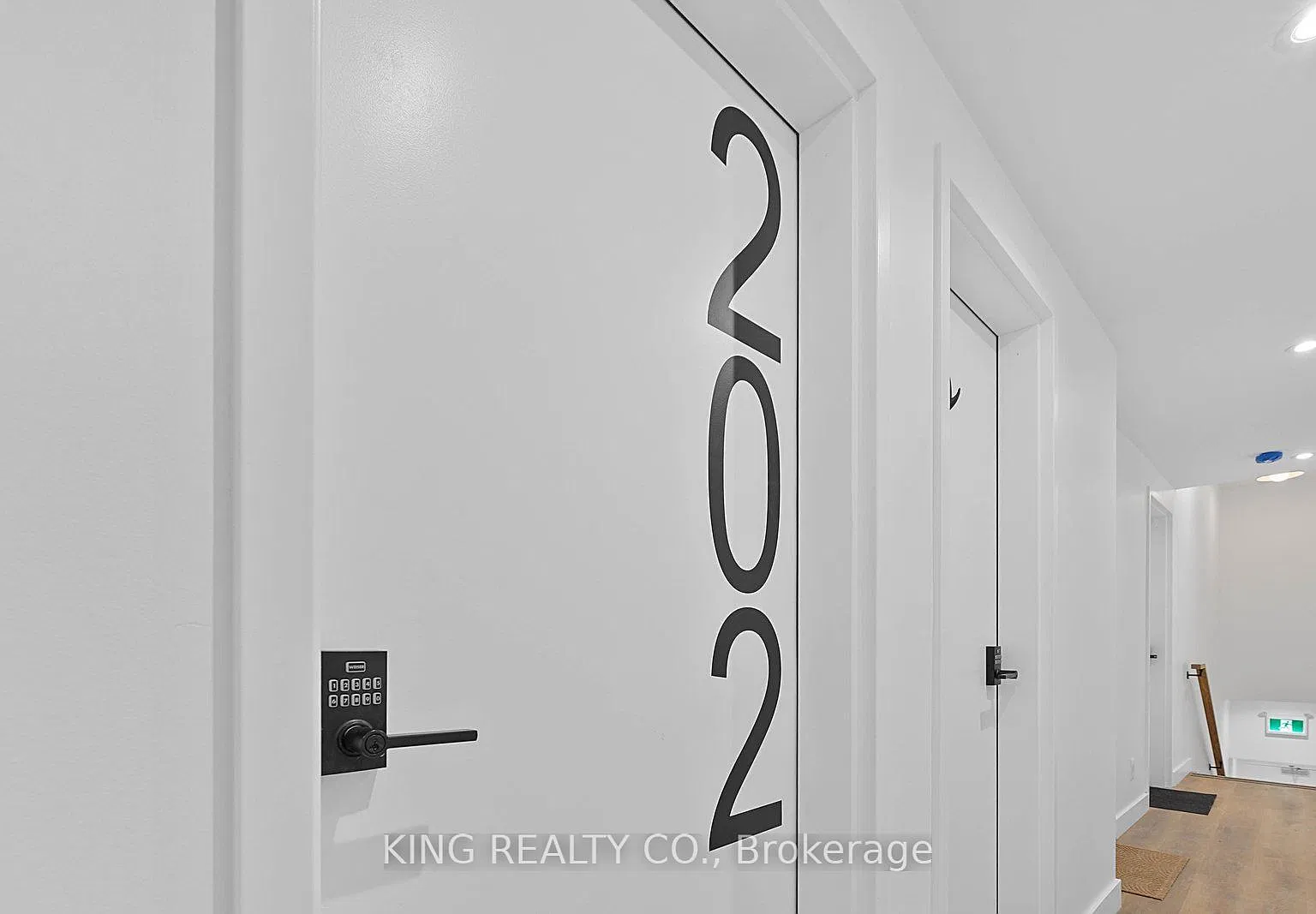 1 bed, $2,100 — Photo 3