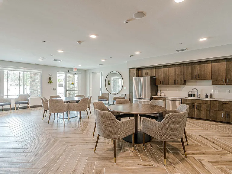 Heron Ridge 62+ Apartments — Photo 12