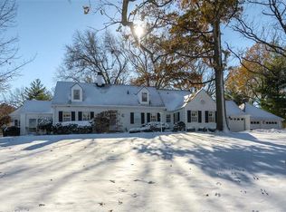 917 NE Vivion Rd, Kansas City, MO 64116
