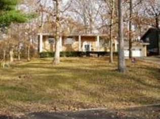 407 Shady Ln, O'Fallon, MO 63366