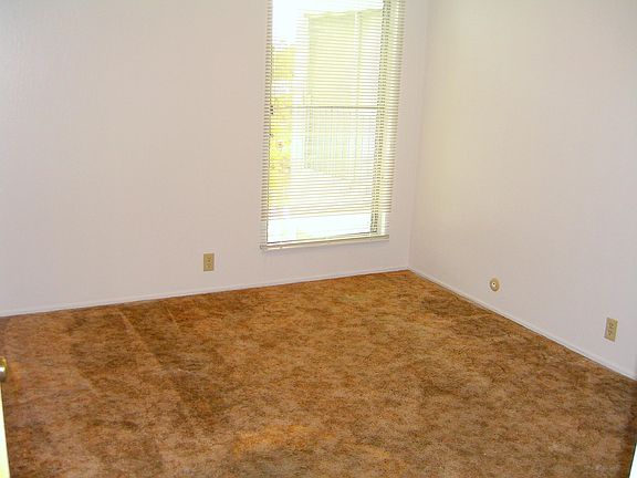 4th image of 1737 Solano Ave APT 211