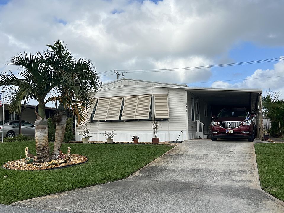 1st image of 7867 SE Continental Dr