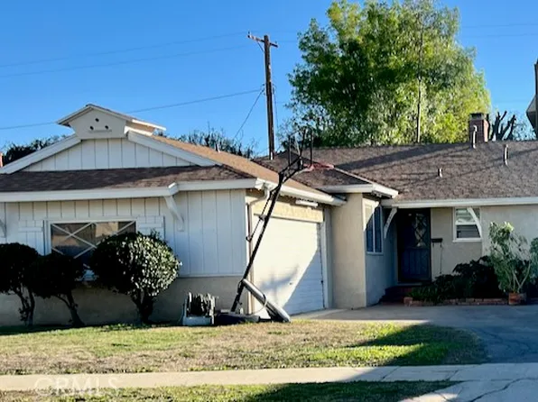 19760 Bassett St, Winnetka, CA 91306